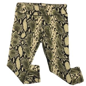 💫3/$20💫 New York & Company Cropped Cotton Leggings Size M snakeskin pattern